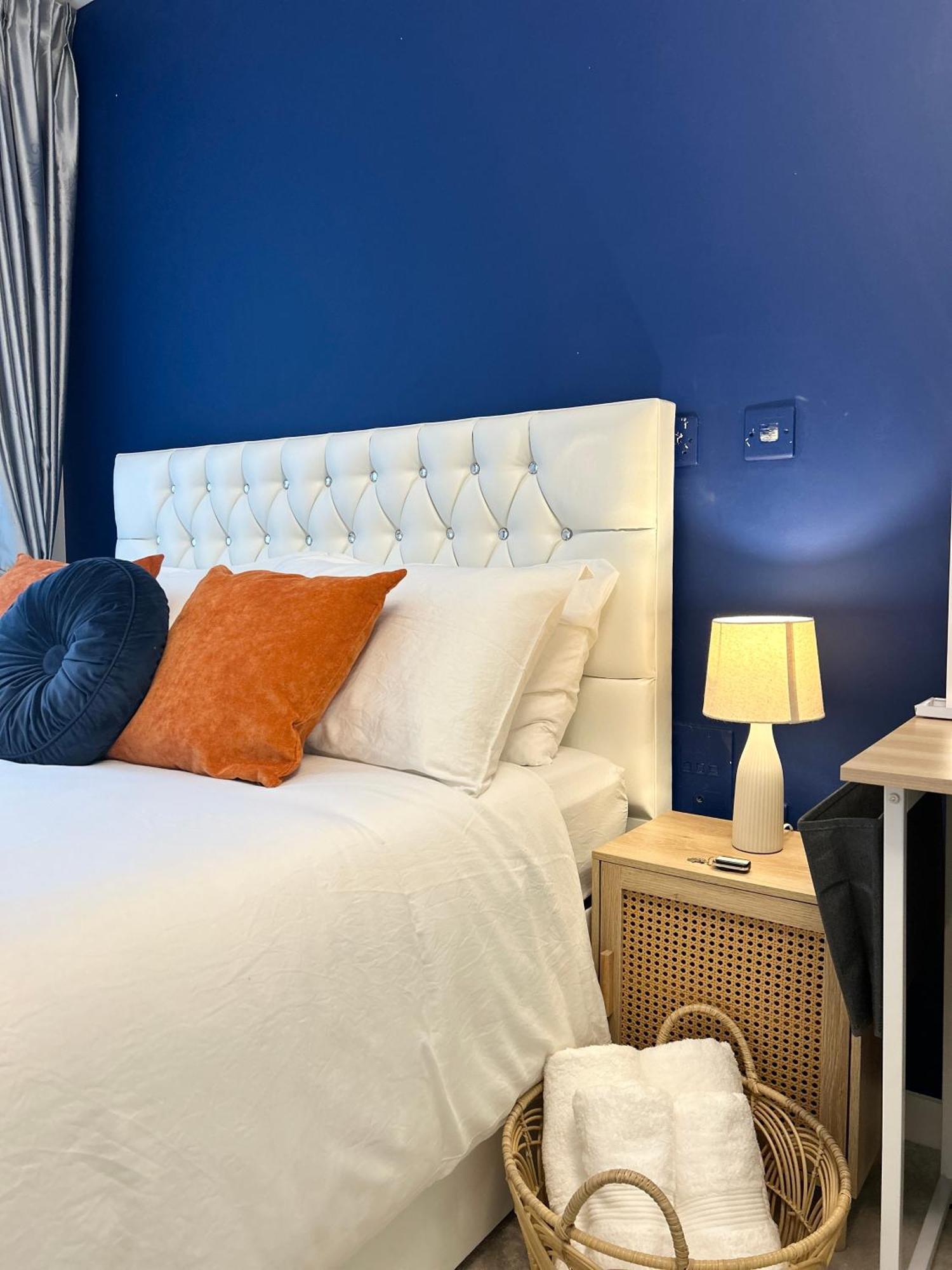 Appartamento Canary Wharf, Sleeps 4, Fast Wifi, Gym, Prime Location *
