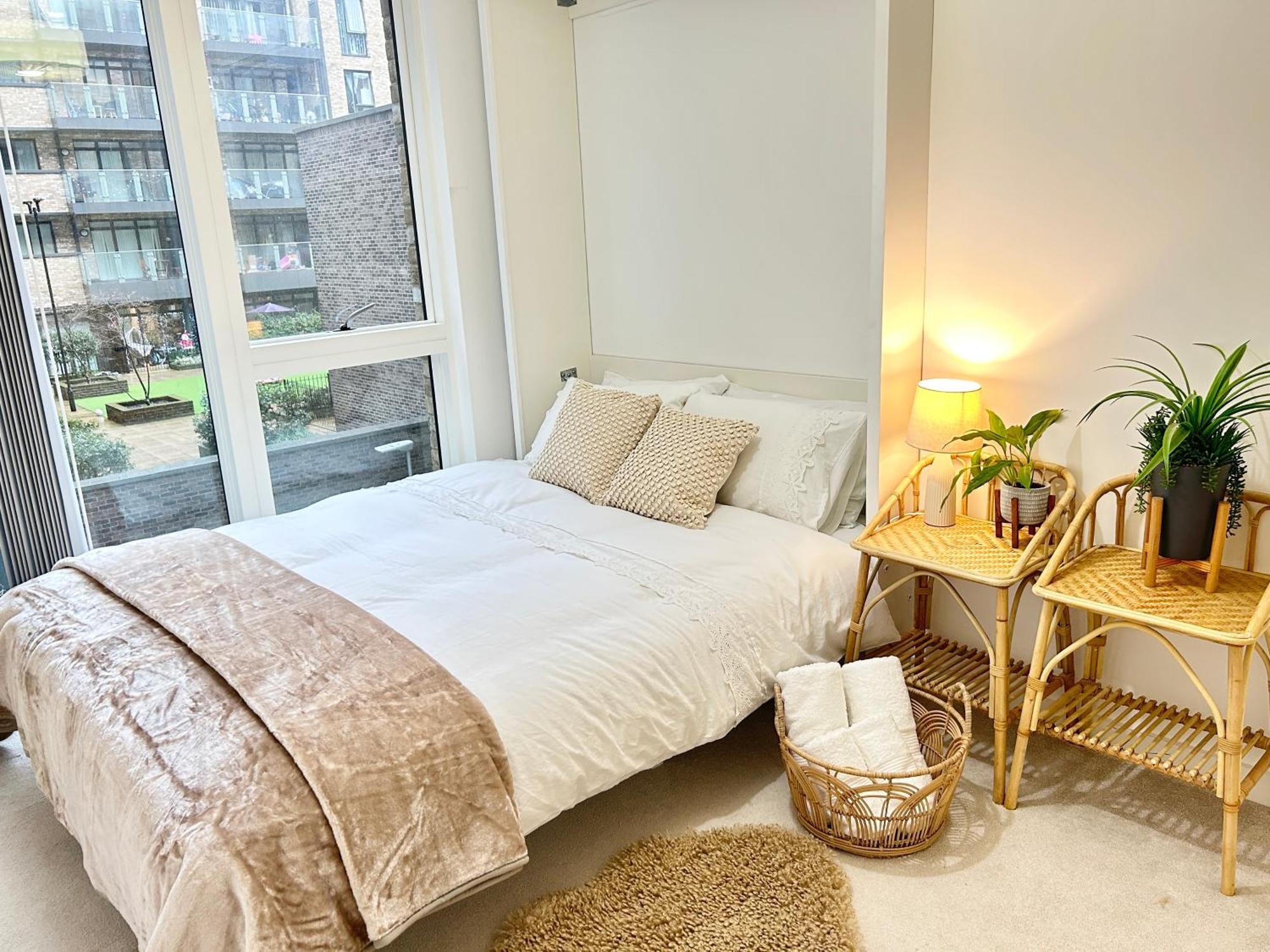 Canary Wharf, Sleeps 4, Fast Wifi, Gym, Prime Location Appartamento Londra